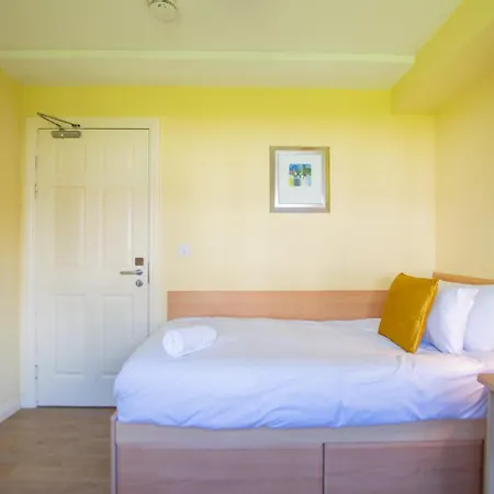 アパート Spacious 4-bed Group Retreat Limerick Junction