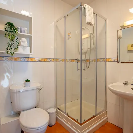 アパート Spacious 4-bed Group Retreat Limerick Junction